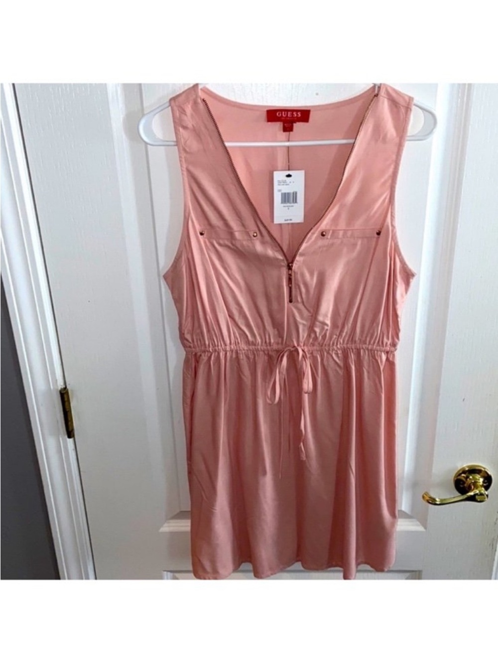 NWT Guess Piper Soft Pink Sleeveless V-Neck Drawstring Mini Dress Front Zipper L